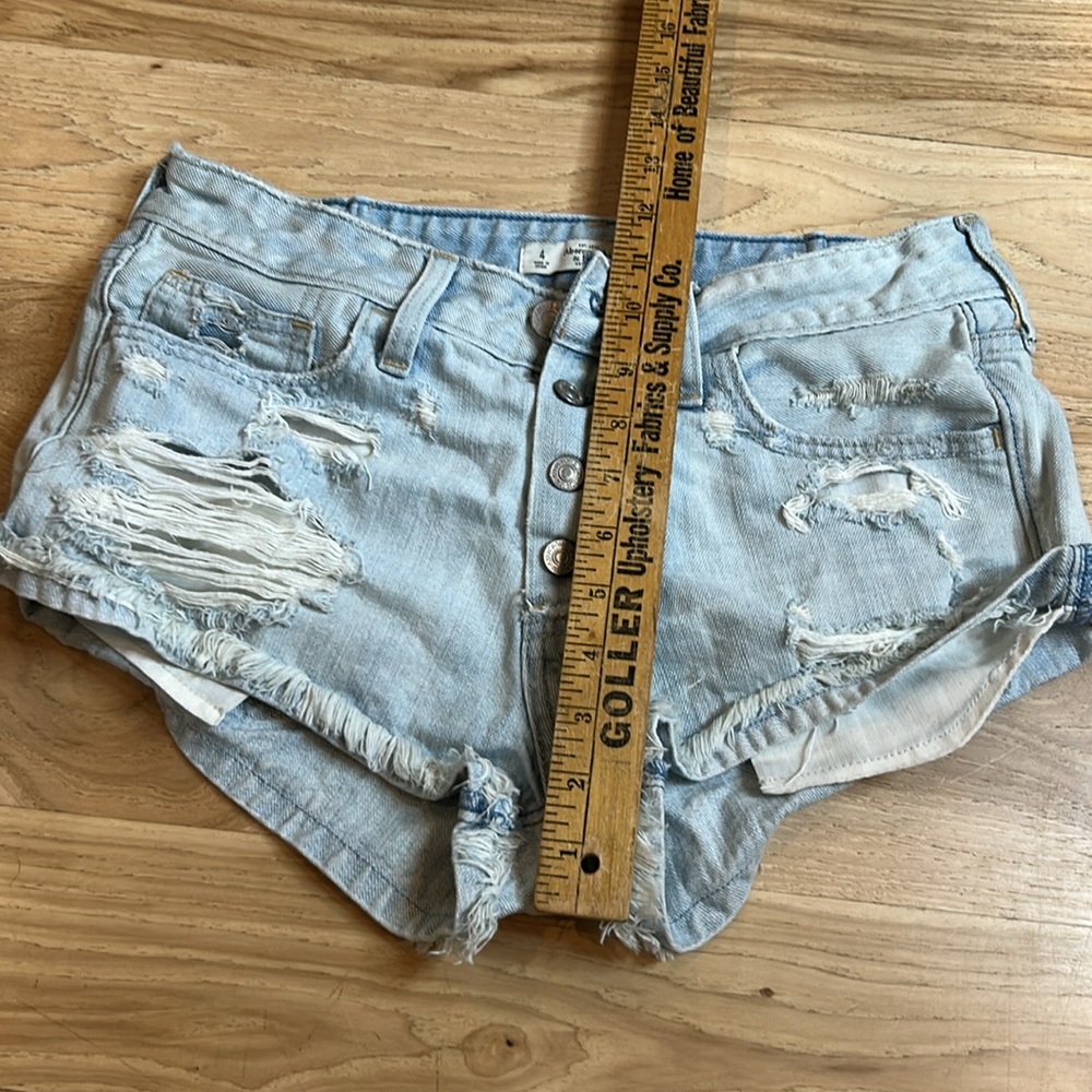 Abercrombie short shorts size 27 - Picture 4 of 6